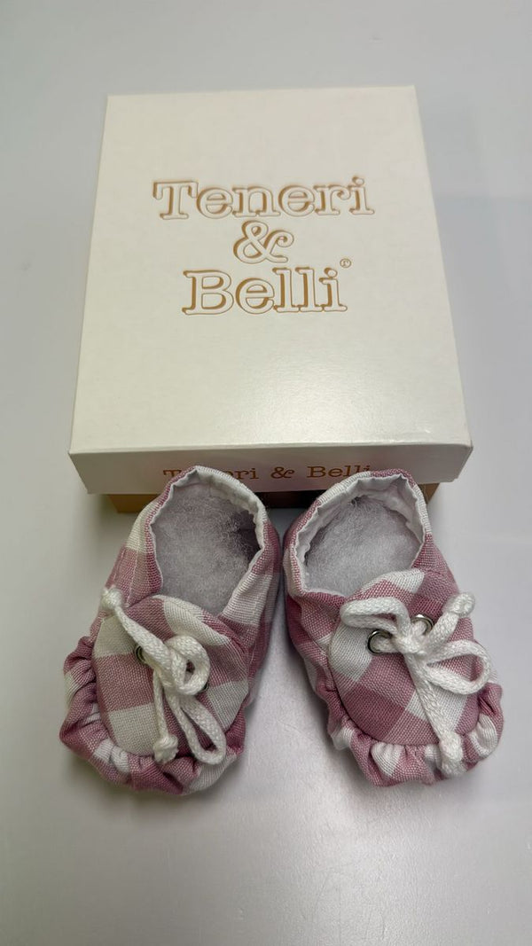 Scarpa rosa fantasia quadri
