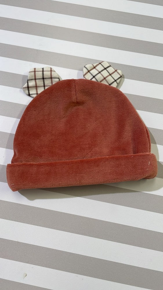 Cappellino in ciniglia