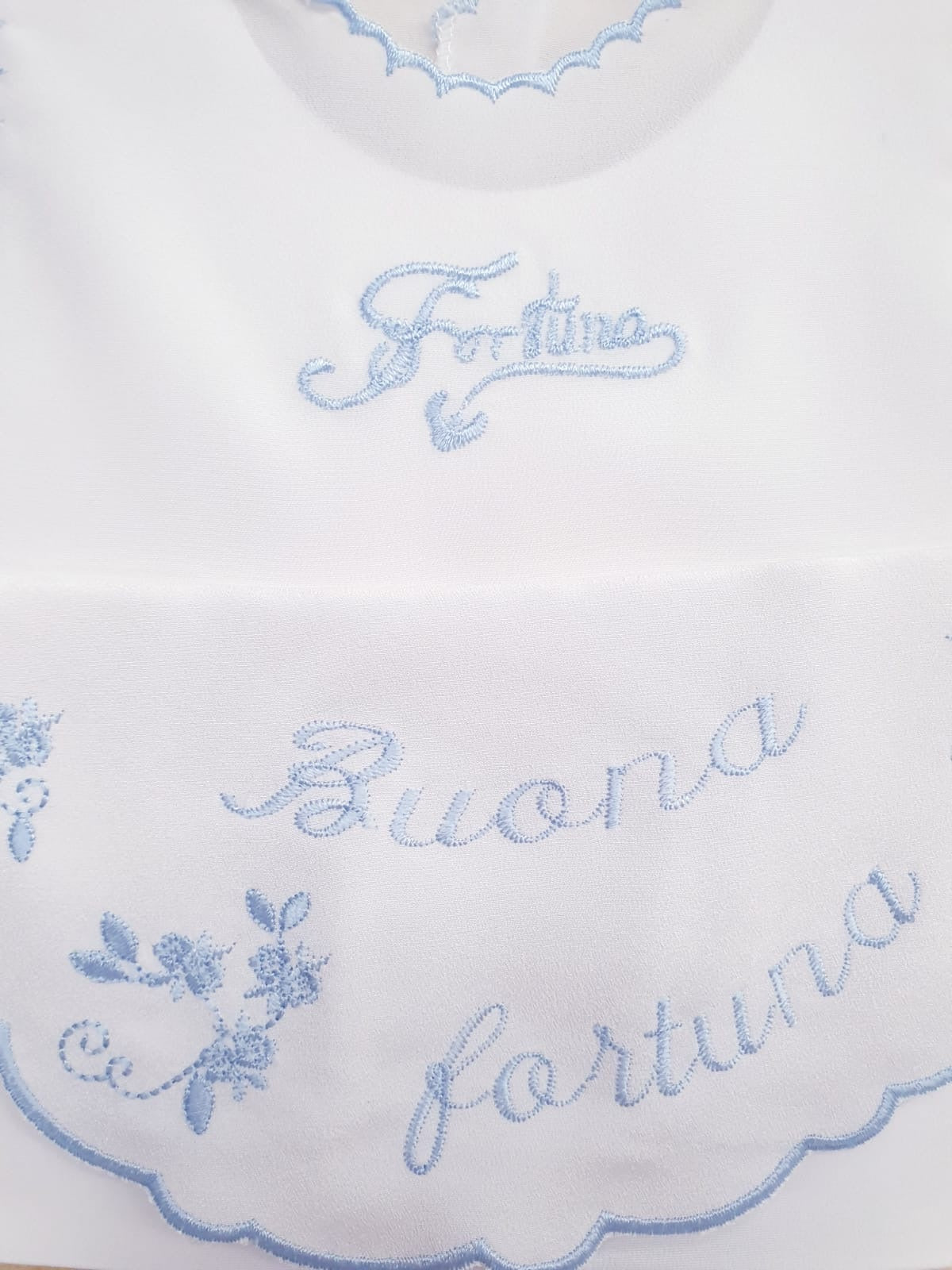 Set camicina della fortuna e bavetta nascita