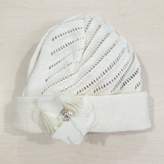 Cappellino con fiore ricamato