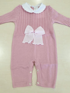 Tutina in filo rosa