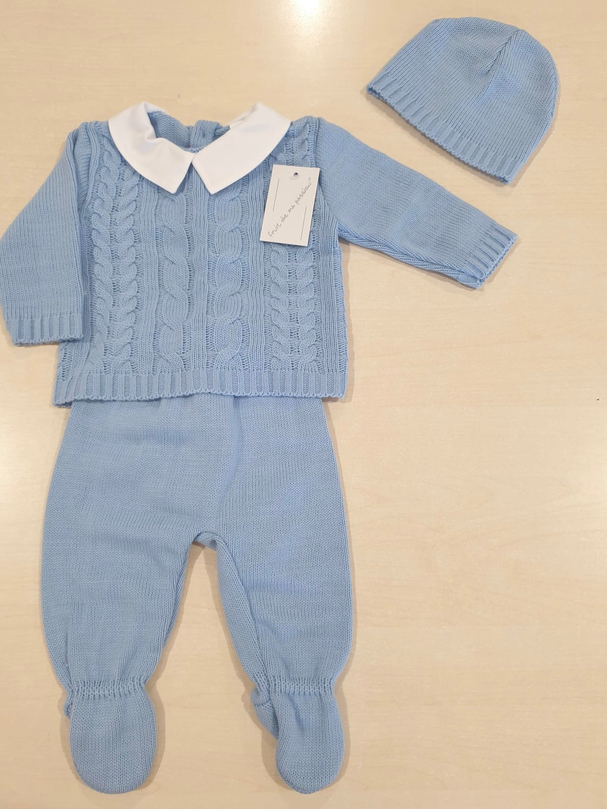 Caldo due pezzi neonato con cappellino abbinato