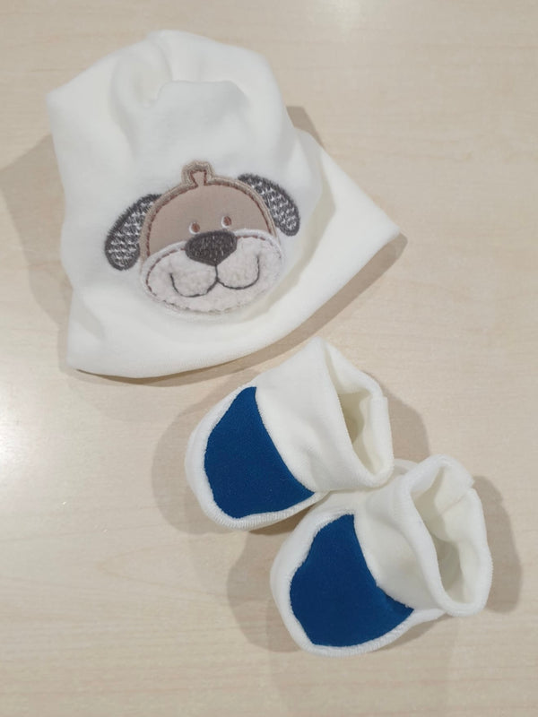 Set cappellino e scarpine in ciniglia tema Thiago