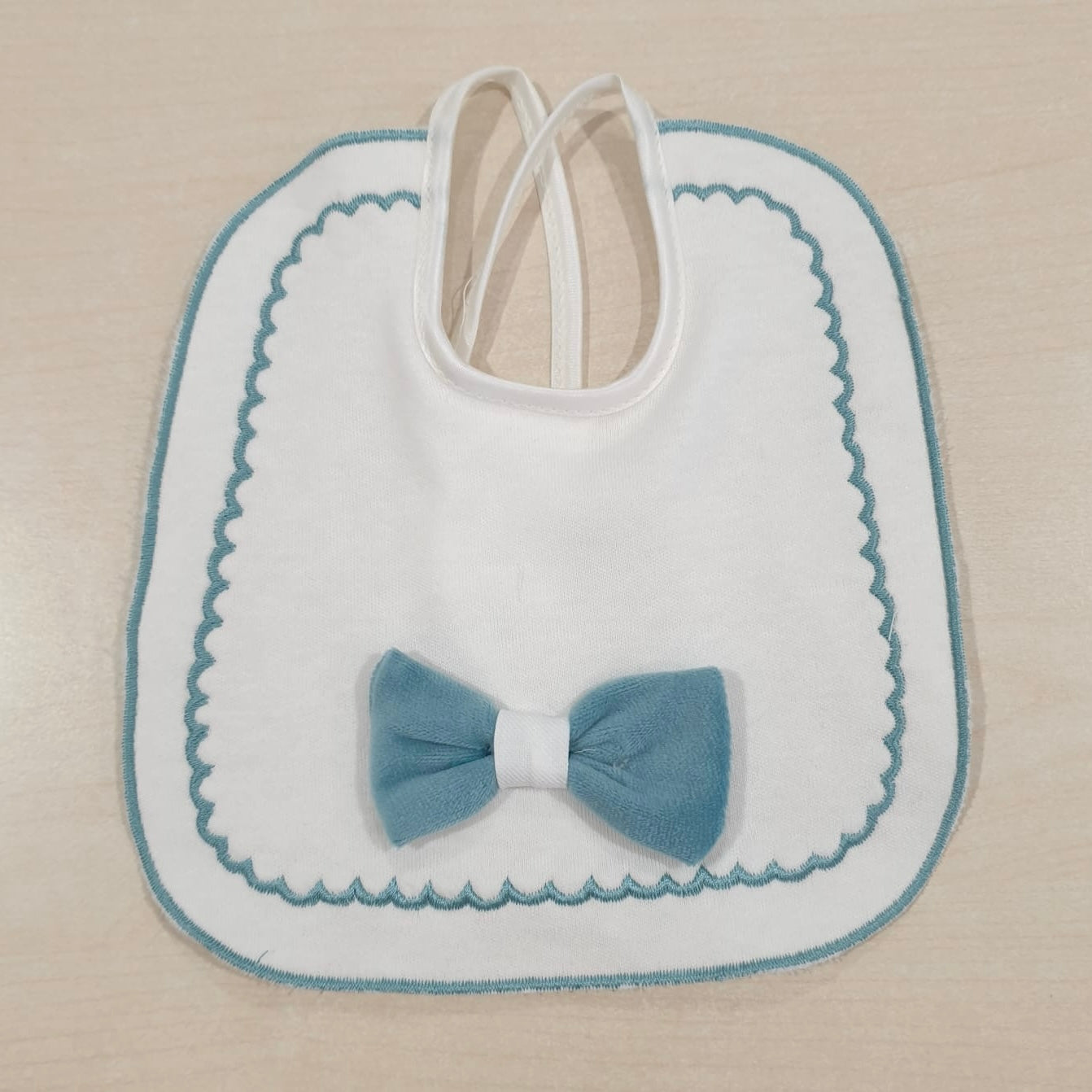 Bavetta in cotone tema Claudio