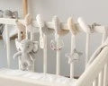 Peluche a spirale elefante grigio e beige Kiokids