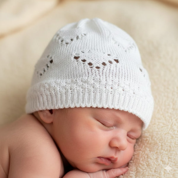 Cappellino in filo di Scozia tema Venere